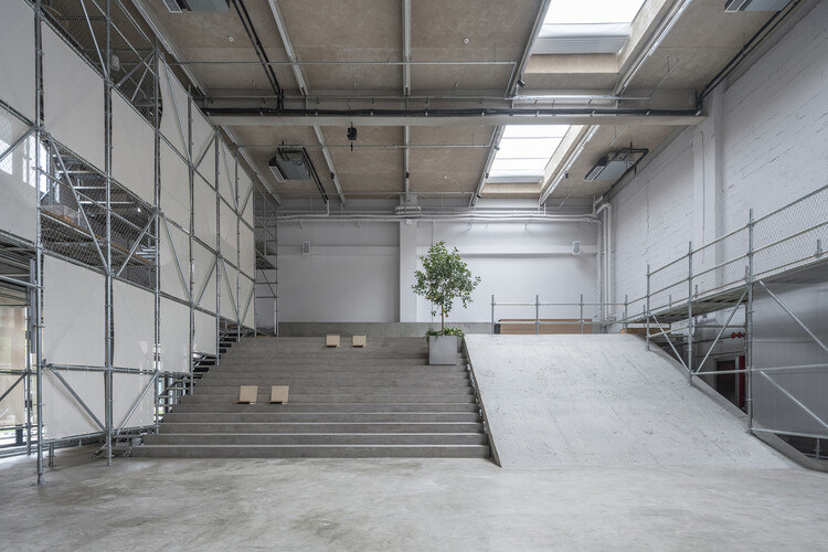 坡空间 / 空间站建筑师事务所 - 室内图, 梁, 视窗